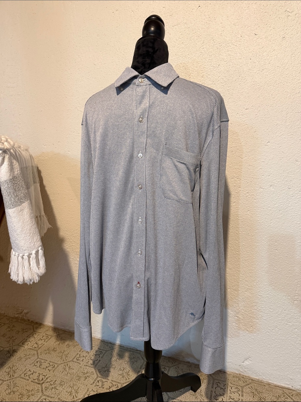 Tommy Bahama Light Blue Men's Casual Button-Down Shirt